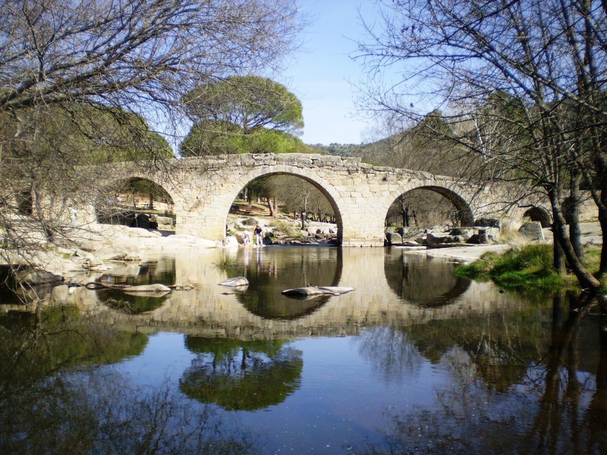 La Estacion Casa Rural Los Olivos De Robledo De Chavela מראה חיצוני תמונה